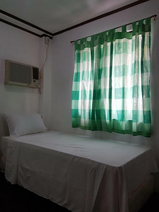 Joyful Island Hostel Lapu-Lapu City Exterior foto